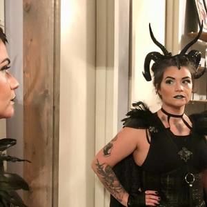 Meet your Posher, Jillian